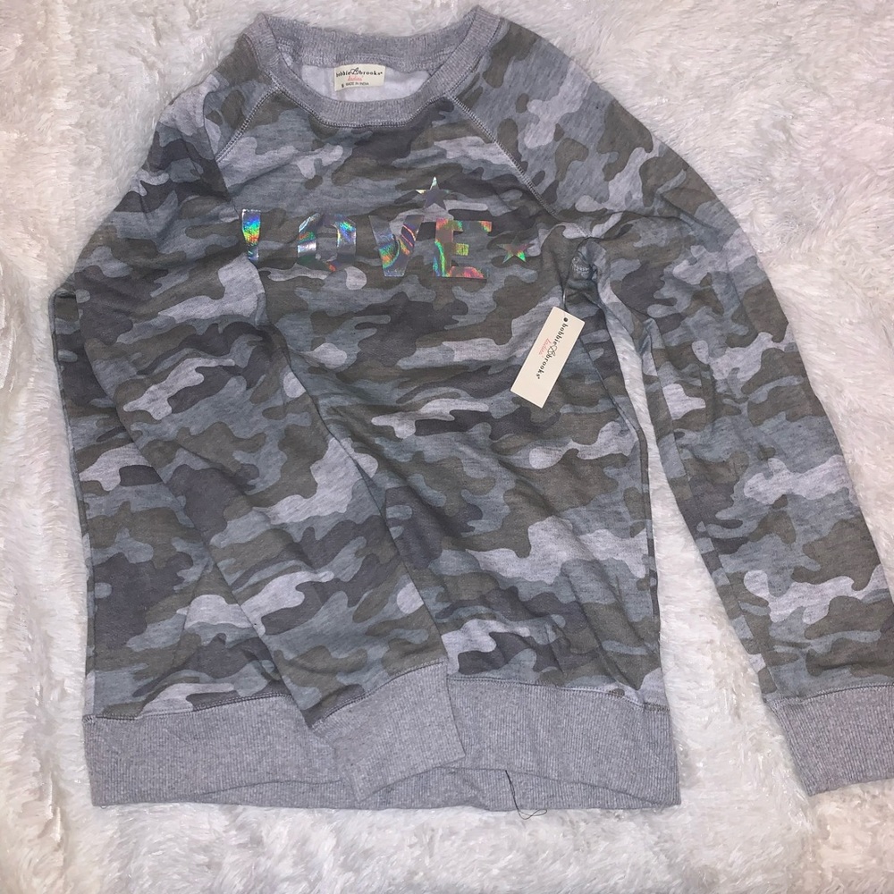 Camouflage love print sweater